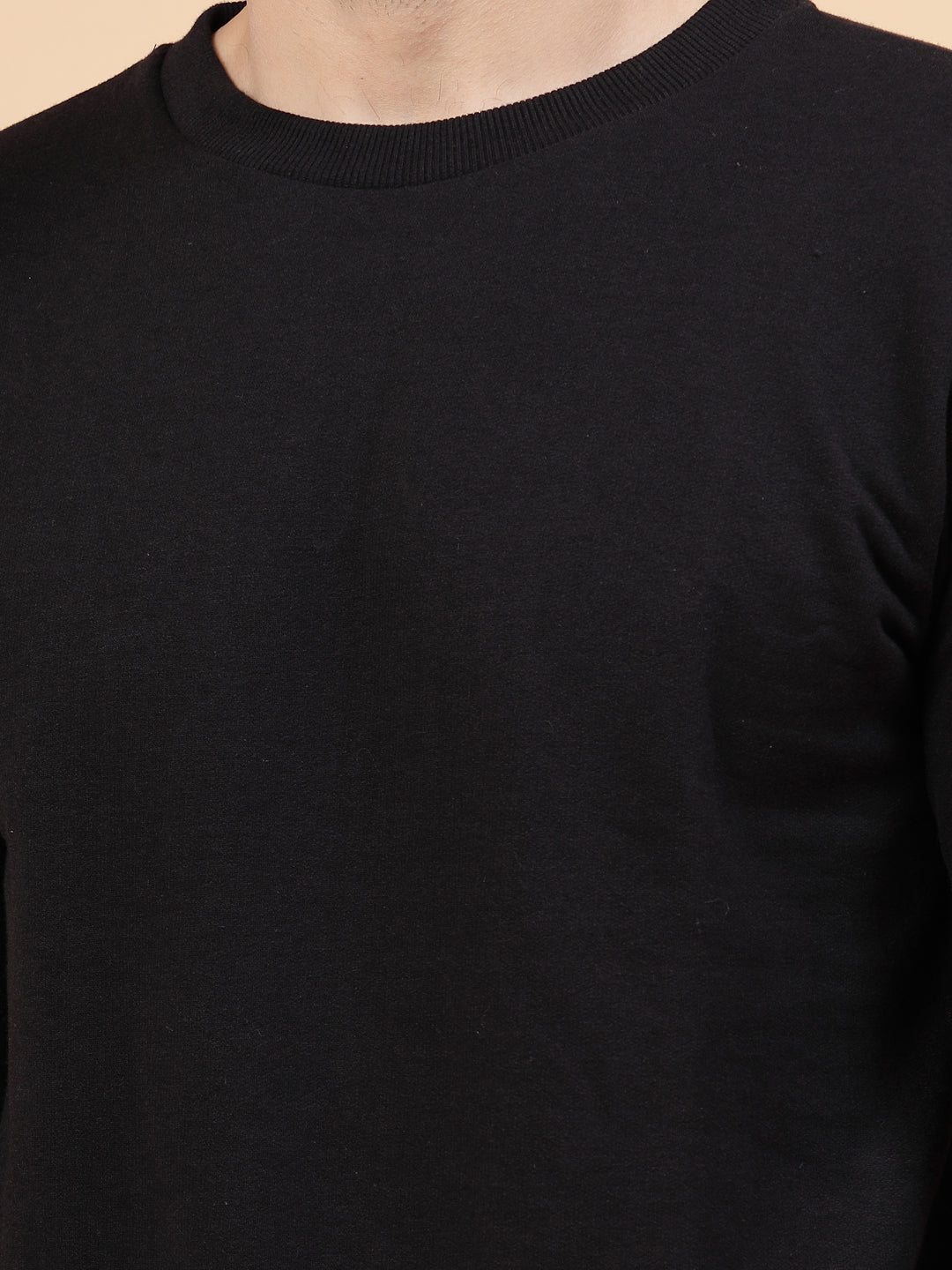 Crew Neck Long-Sleeve Sweatshirt